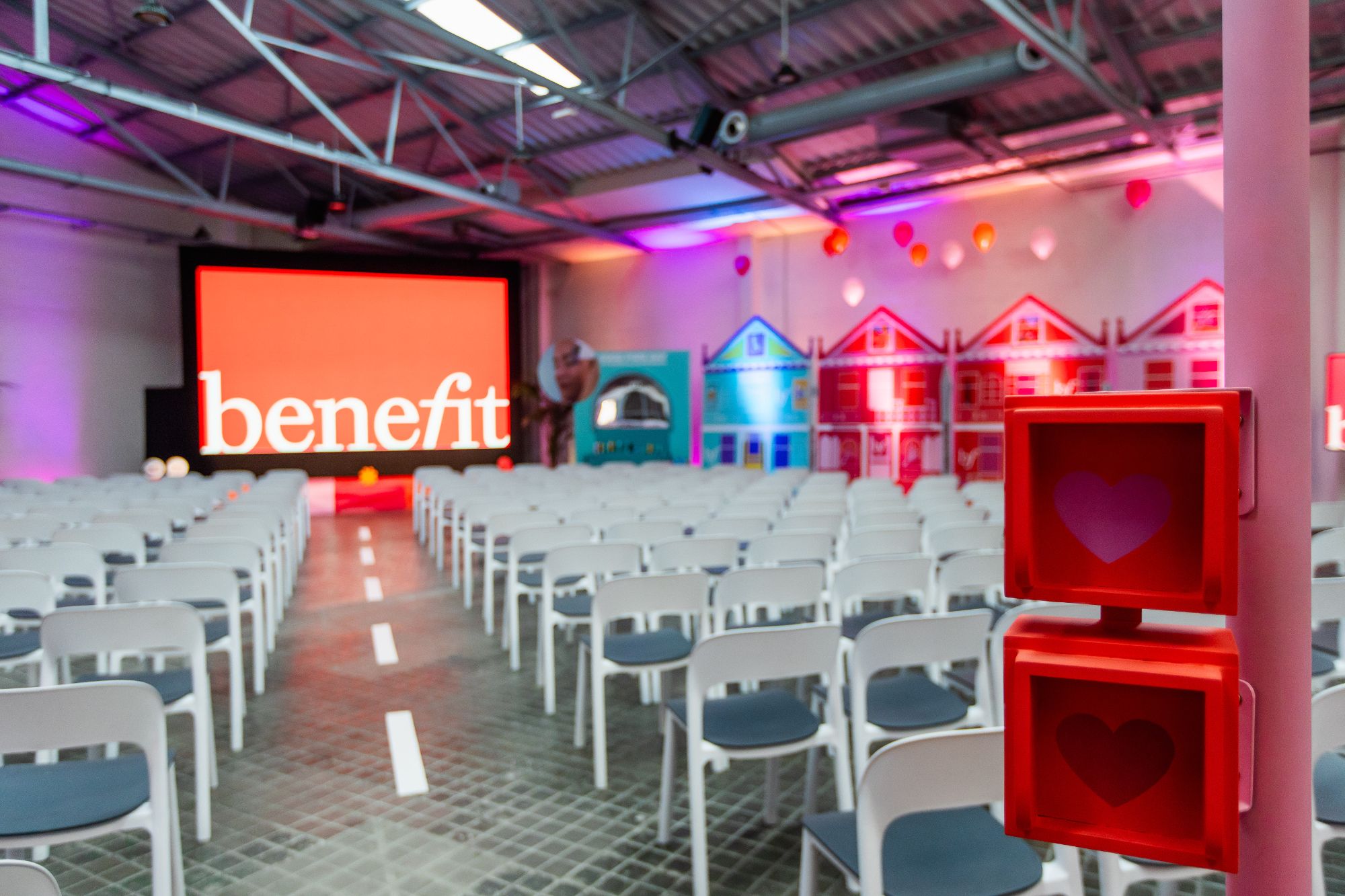Foto de la primera Convención Anual Iberia de Benefit