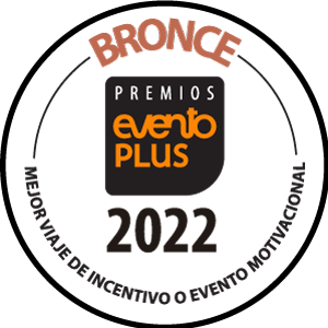 Logo del premio plata eventoplus 2022